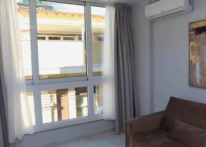 Central Metropolis Luxury Living